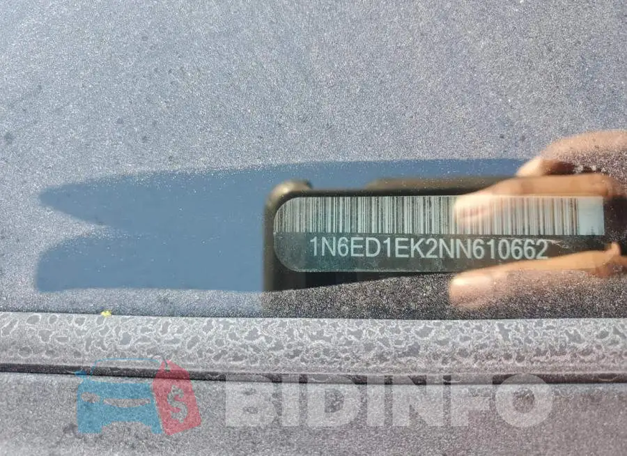 1N6ED1EK2NN610662 Photo# 12