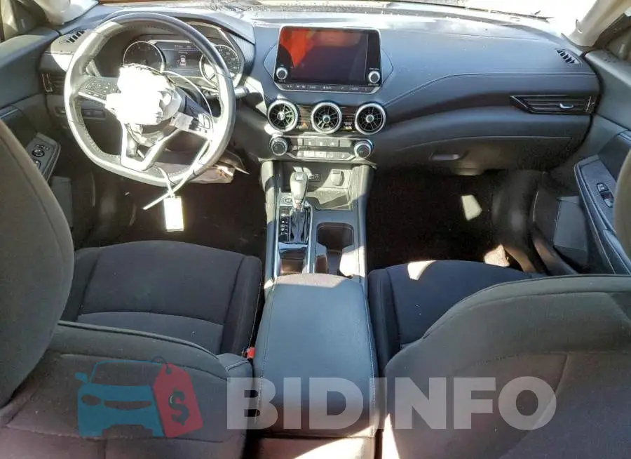 3N1AB8CV8NY239185 Photo# 8