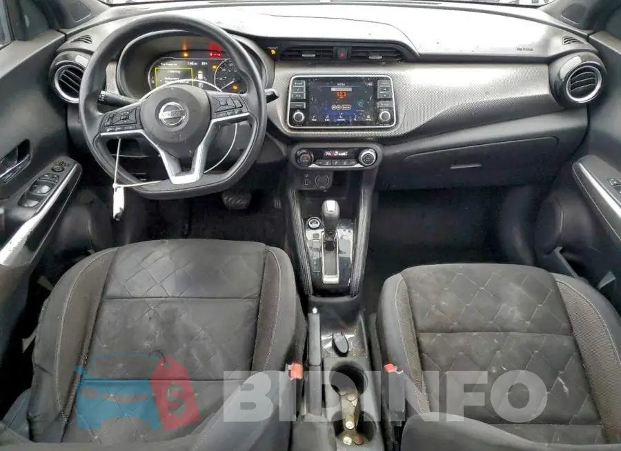 3N1CP5CU4KL540576 Photo# 8