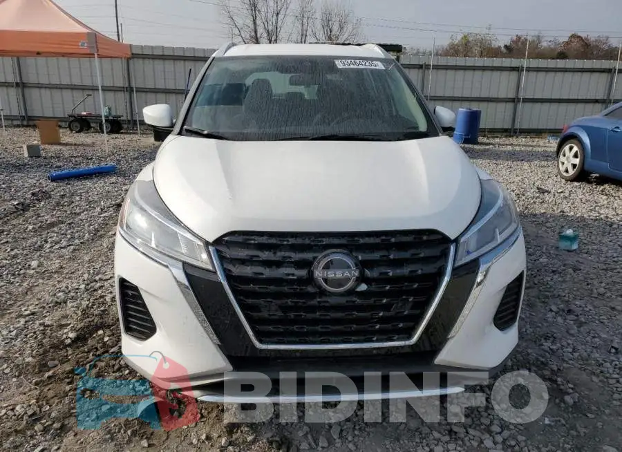 3N1CP5CV8NL483201 Photo# 5