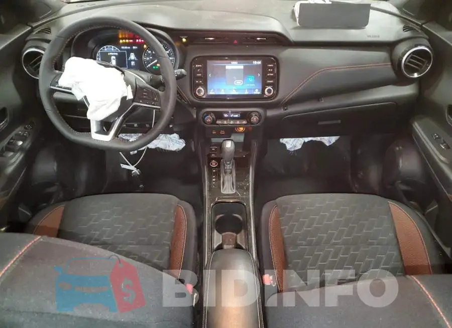 3N1CP5DV4PL562222 Photo# 8