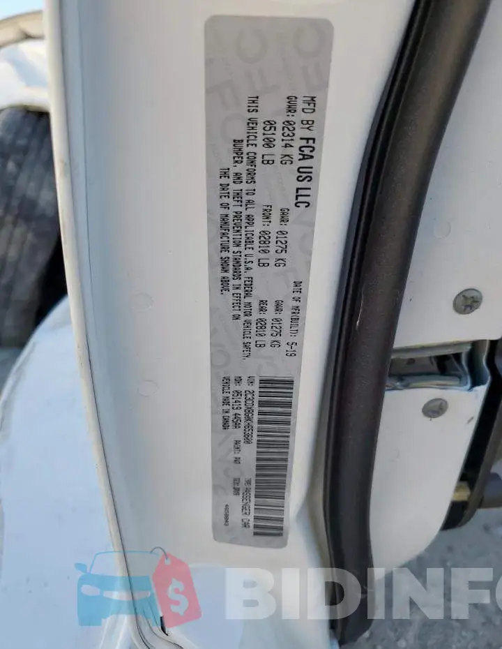 2C3CDXBG0KH653600 Photo# 13