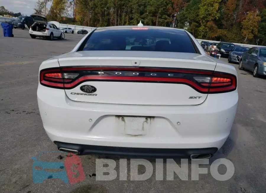 2C3CDXHG6JH176032 Photo# 6