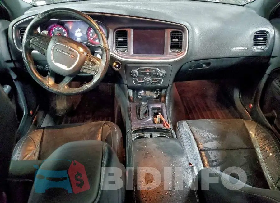 2C3CDXJG6HH630672 Photo# 8