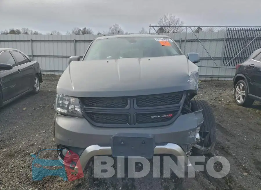 3C4PDCGB4LT188105 Photo# 5