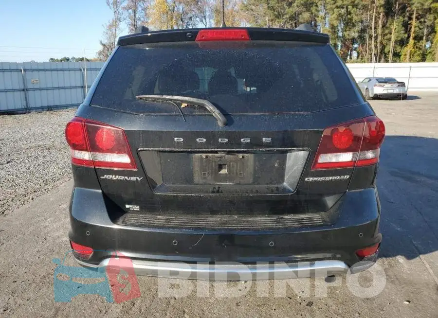 3C4PDCGB8LT271245 Photo# 6