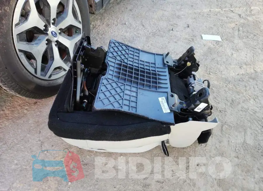2C4RC1BG0MR600771 Photo# 13