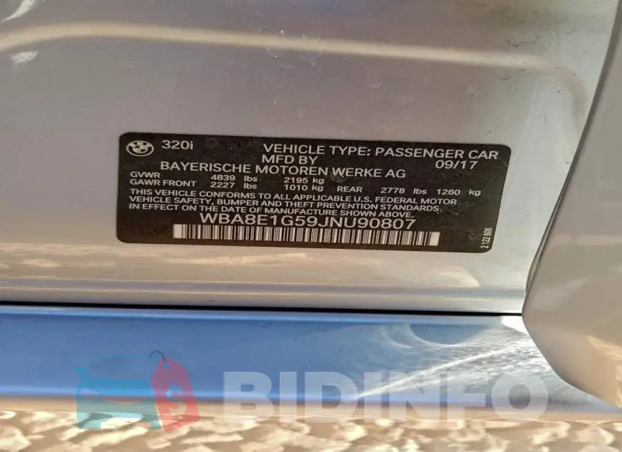 WBA8E1G59JNU90807 Photo# 12