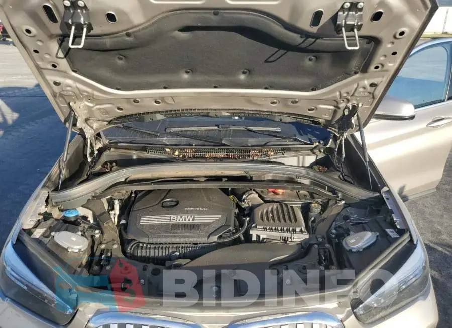 WBXJG9C09M5T86543 Photo# 12