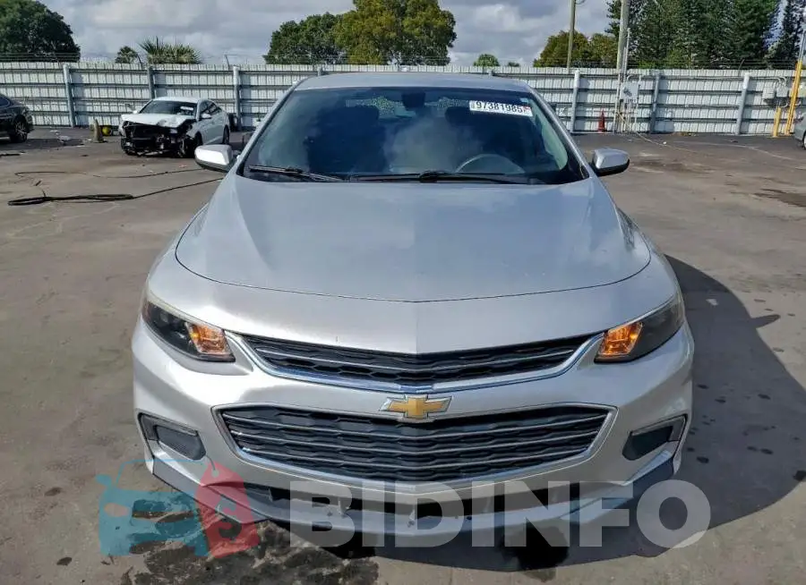 1G1ZD5ST2JF240755 Photo# 5