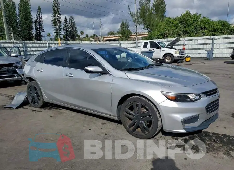 1G1ZD5ST2JF240755 Photo# 4