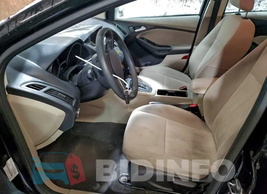 1FADP3F2XJL252710 Photo# 7