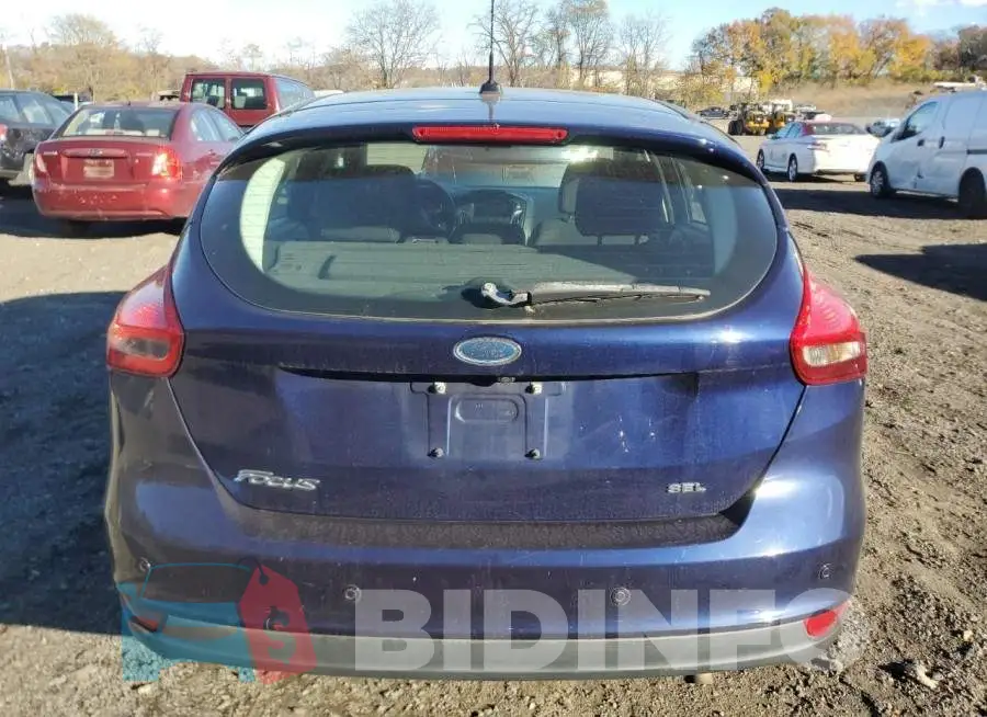 1FADP3M22HL329325 Photo# 6