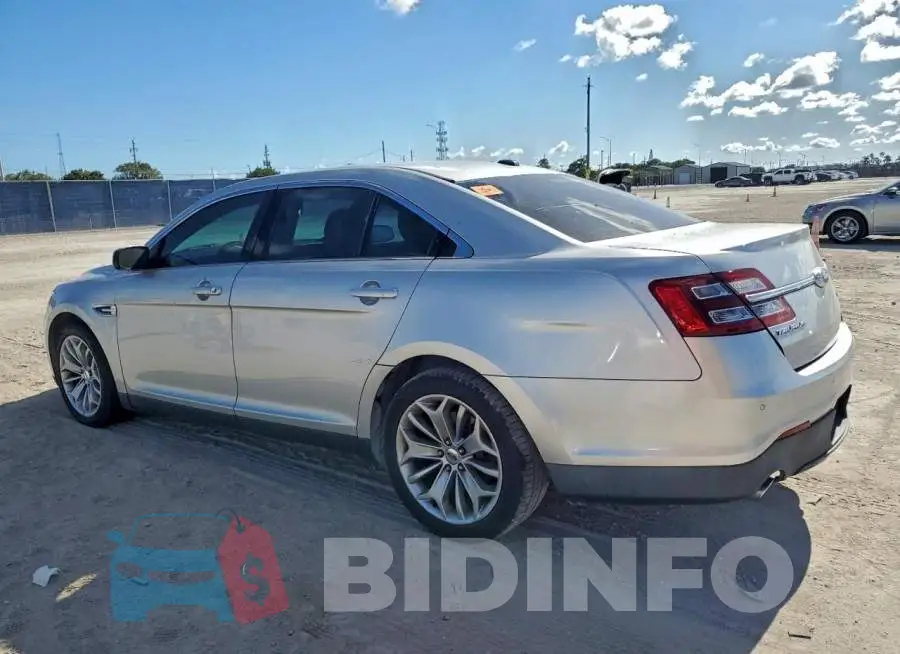 1FAHP2F83JG120462 Photo# 2