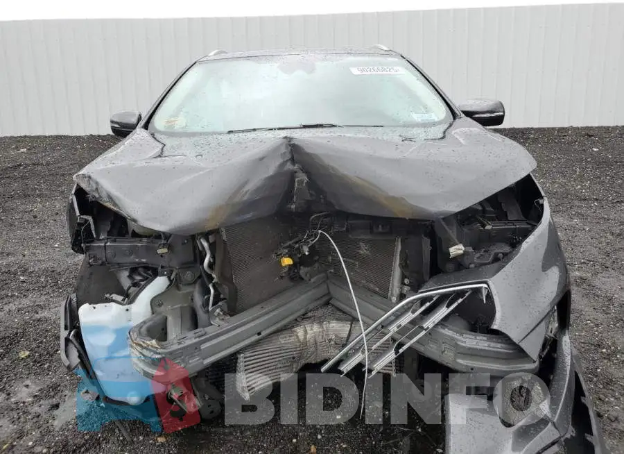 2FMPK3J95LBB42818 Photo# 5