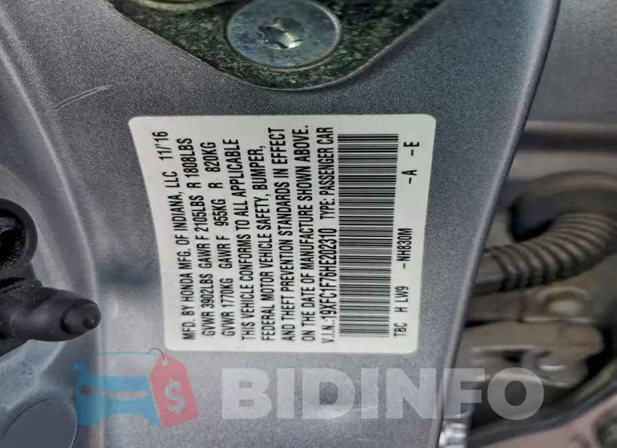 19XFC1F76HE202310 Photo# 12