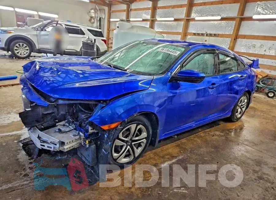 19XFC2F54HE070247 Photo# 1