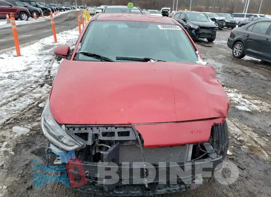 3KPC24A6XNE162654 Photo# 5