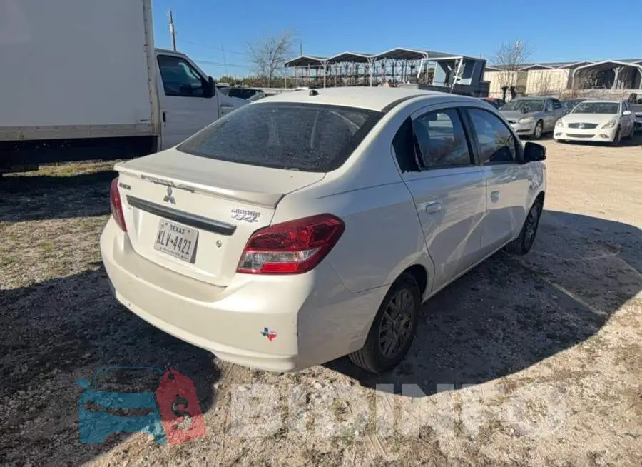 ML32F3FJ0HHF16743 Photo# 4