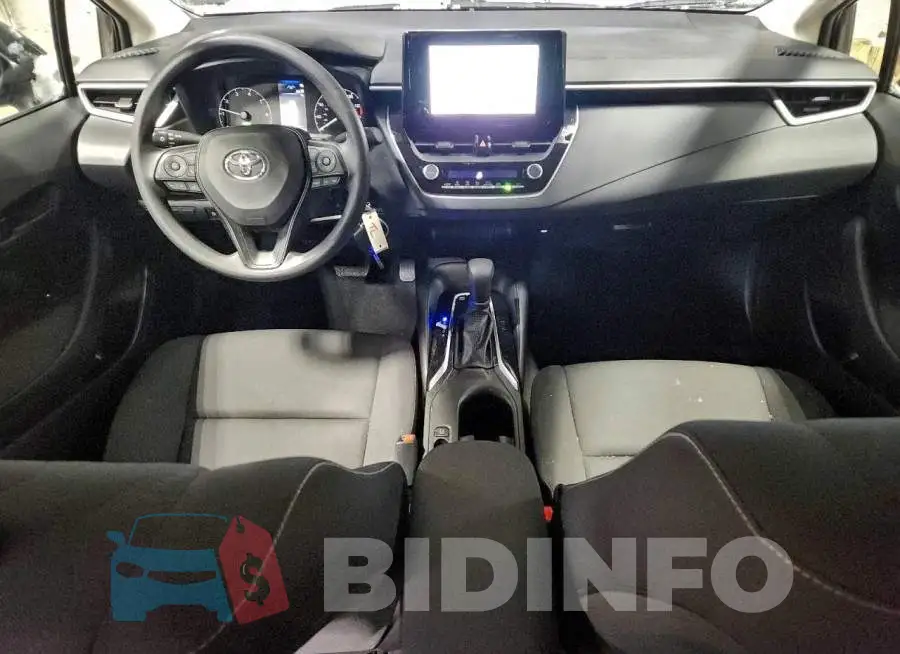 JTDBCMFE0S3098717 Photo# 8