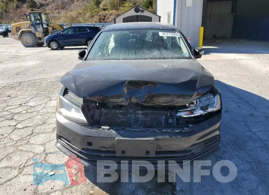 3VW2B7AJ1HM218540 Photo# 5