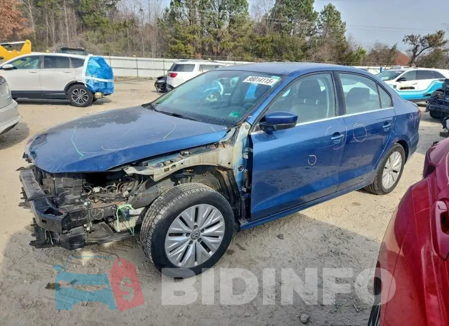 3VW2B7AJ7HM397411 Photo# 1