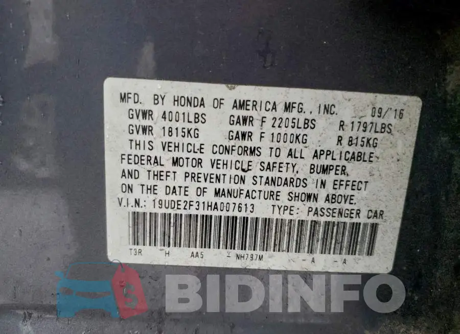 19UDE2F31HA007613 Photo# 12