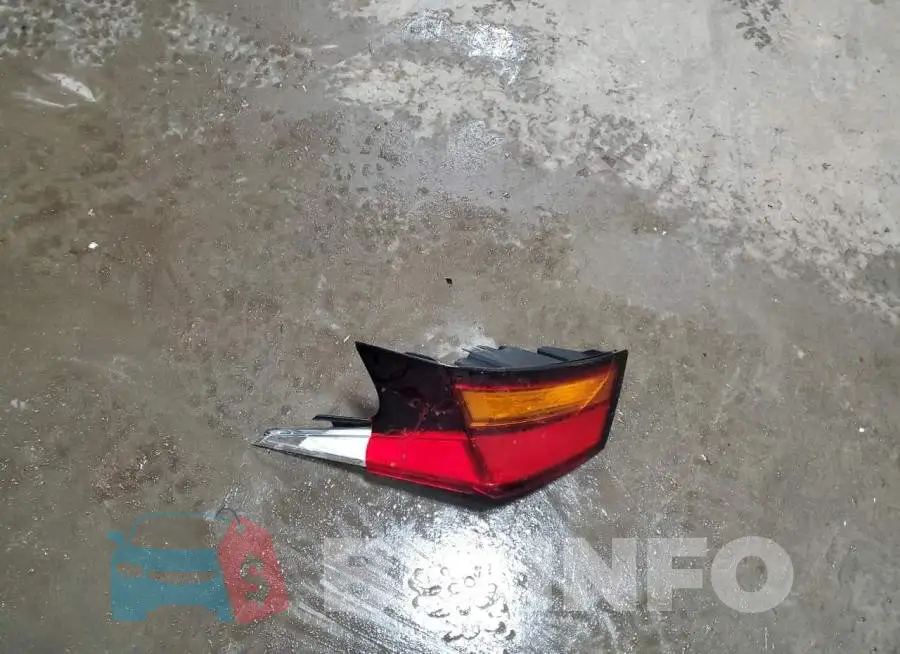 1N4BL4DVXSN321861 Photo# 12