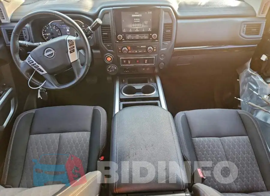 1N6AA1EDXPN110597 Photo# 8