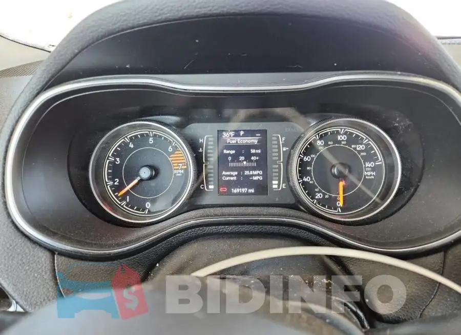 1C4PJLCB9KD248317 Photo# 9