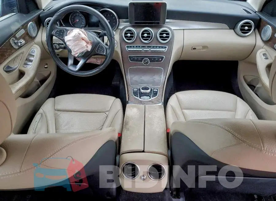 55SWF4KB7HU215918 Photo# 8