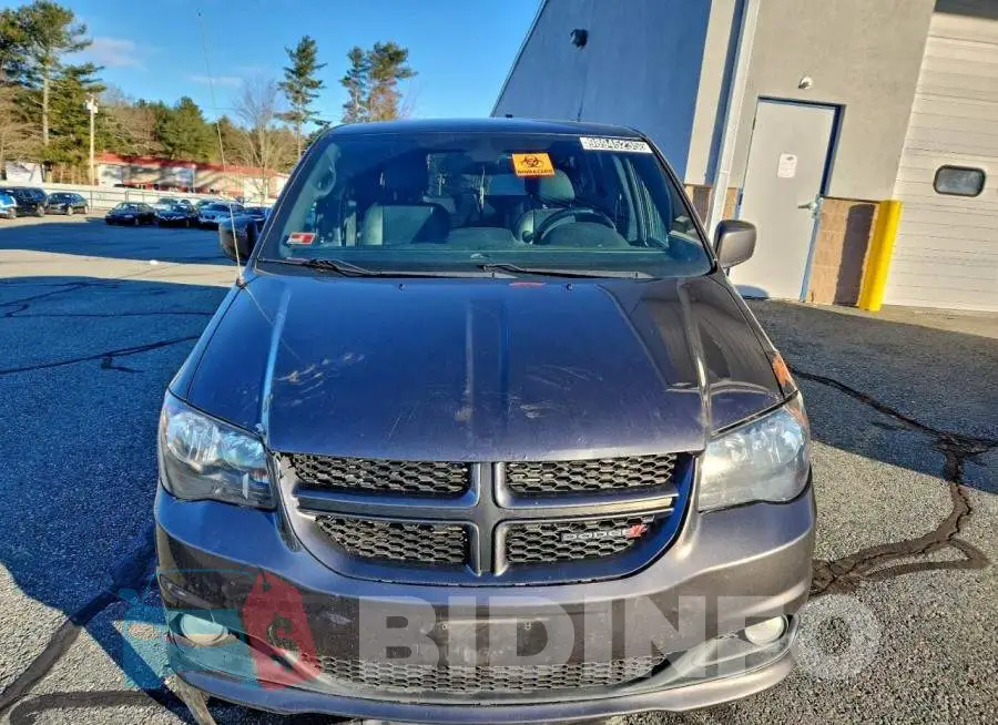 2C4RDGEG4KR570943 Photo# 5