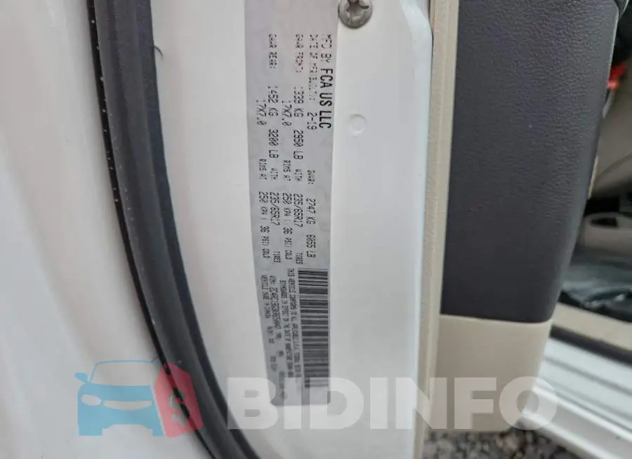 2C4RC1BG3KR650447 Photo# 14