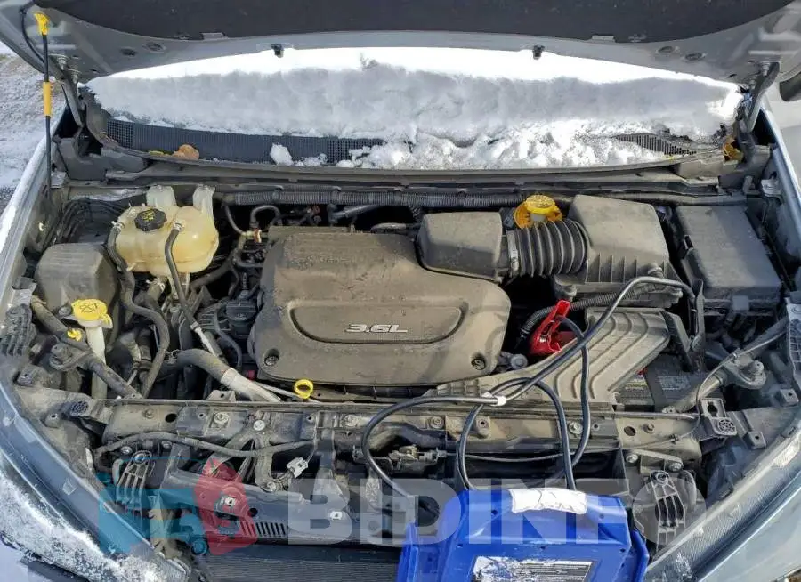 2C4RC1DGXHR502561 Photo# 12