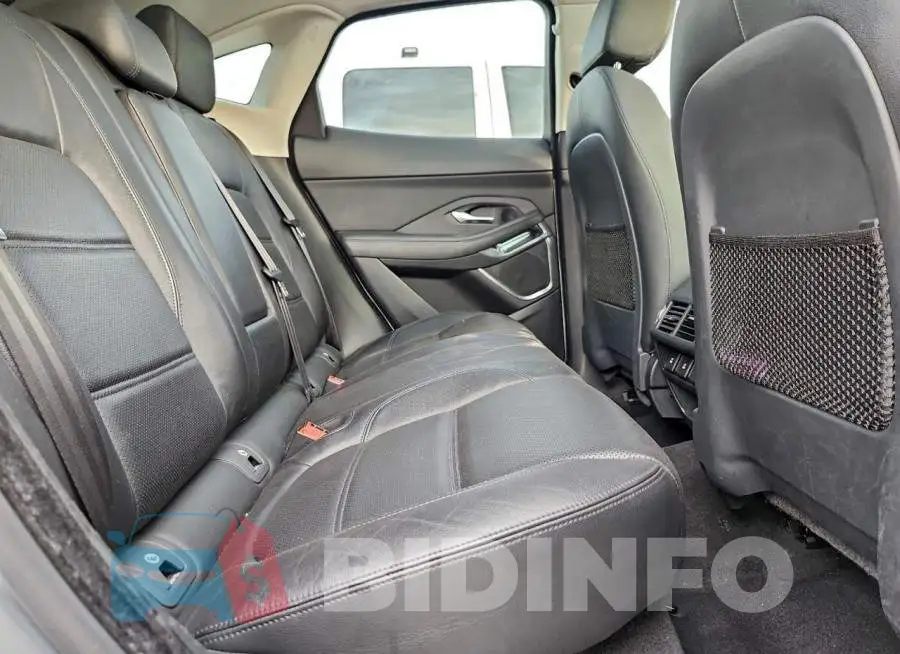 SADFJ2FX8J1Z05044 Photo# 11