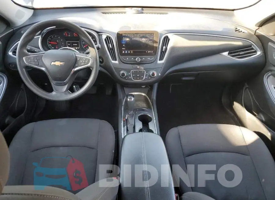 1G1ZD5ST4KF110638 Photo# 8