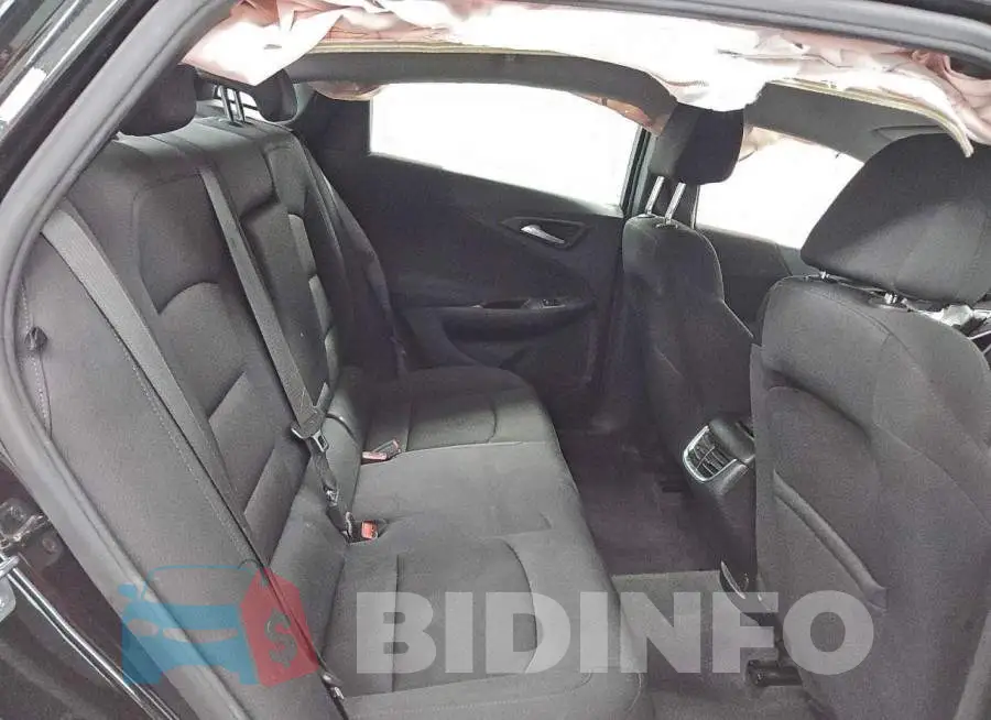 1G1ZD5ST4PF137104 Photo# 10