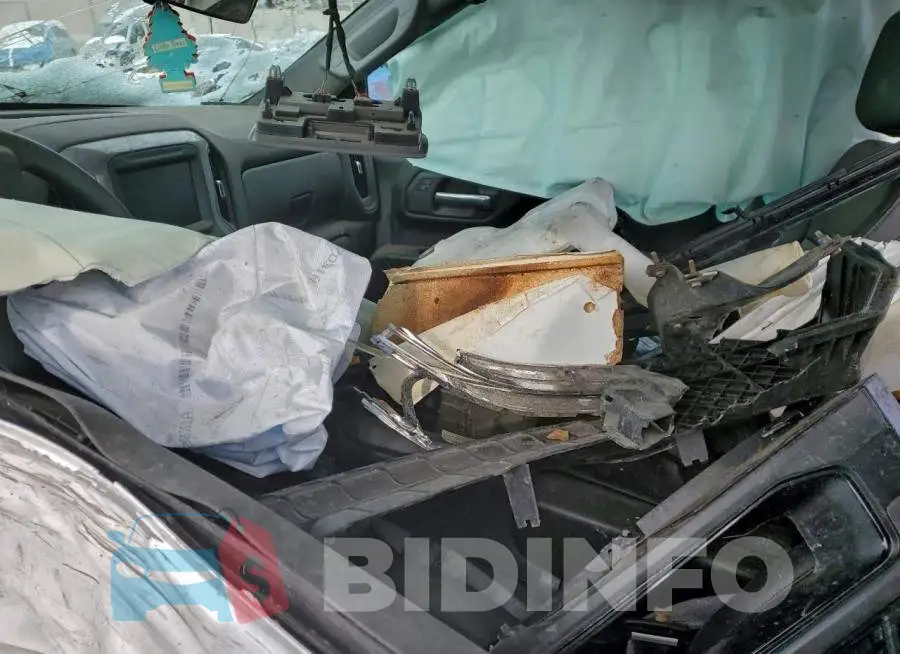 3GCNAAEK2PG352201 Photo# 7
