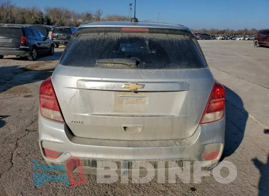 KL7CJKSM5NB527465 Photo# 6