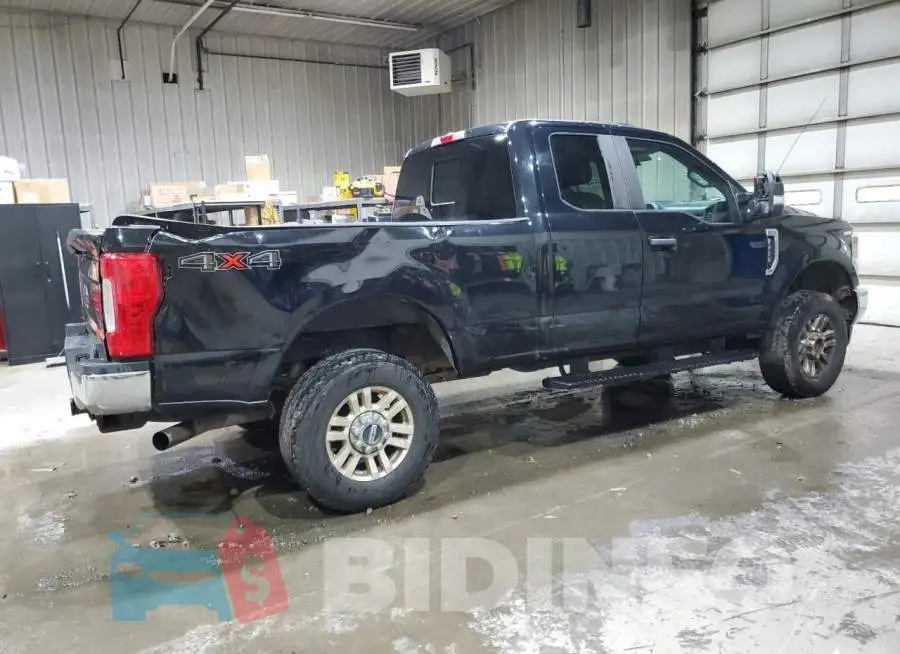1FT7X2B66JEC85525 Photo# 3
