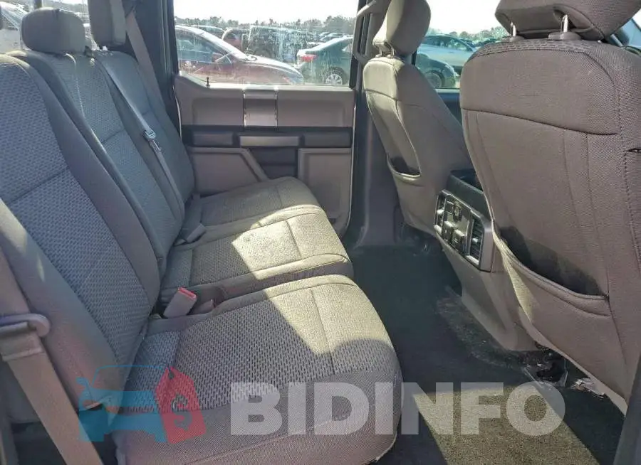 1FTEW1EGXJFB10679 Photo# 10