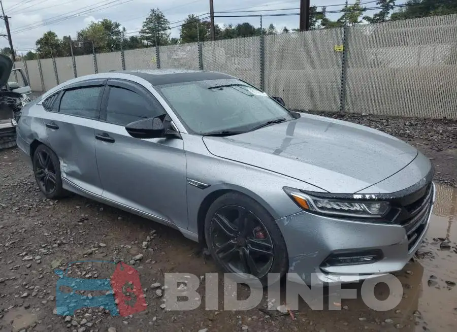1HGCV1F43KA169801 Photo# 4