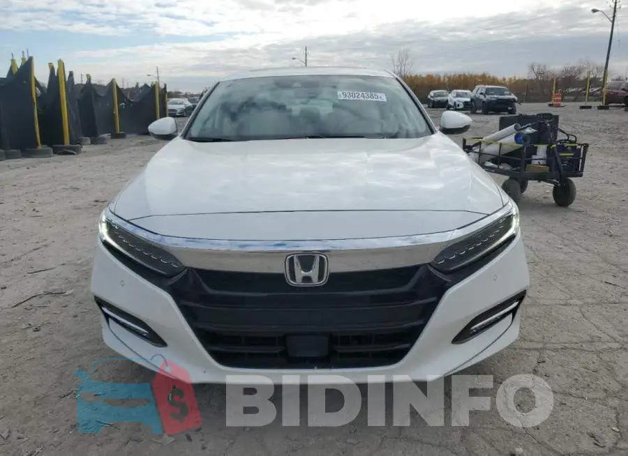 1HGCV3F94JA016995 Photo# 5