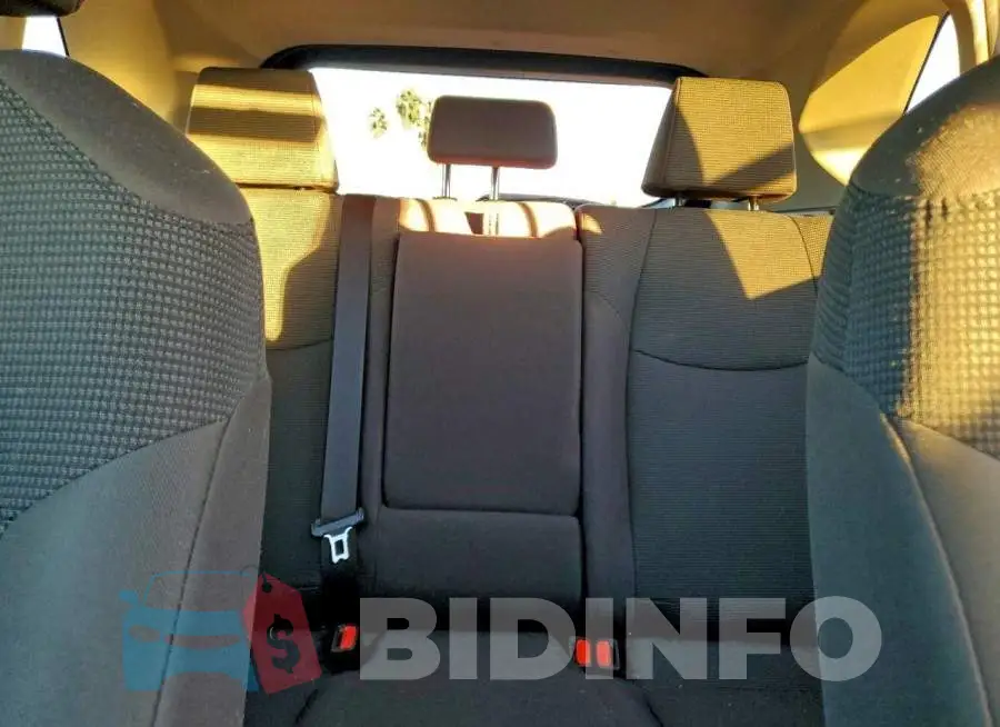 2T3K1RFV6PC242585 Photo# 10
