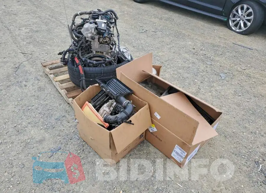 WDC0G4JB8KV190813 Photo# 12