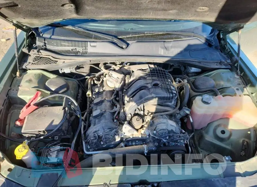 2C3CDZJG7PH563090 Photo# 11