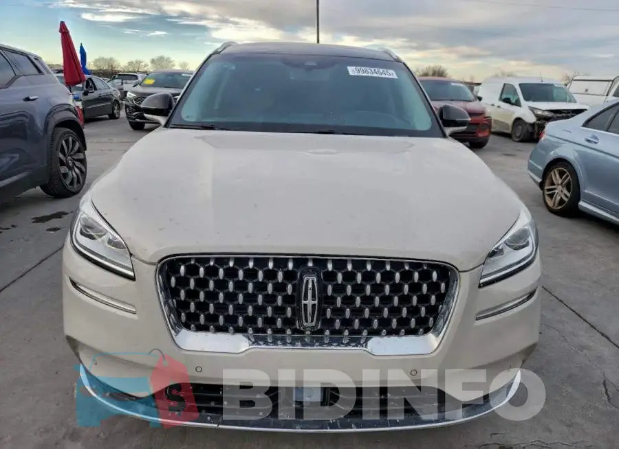5LMCJ2DHXLUL02245 Photo# 5