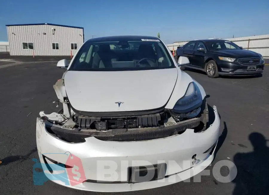 5YJ3E1EB9KF452564 Photo# 5