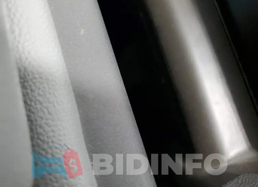 1FTBF2BA3PED00055 Photo# 10
