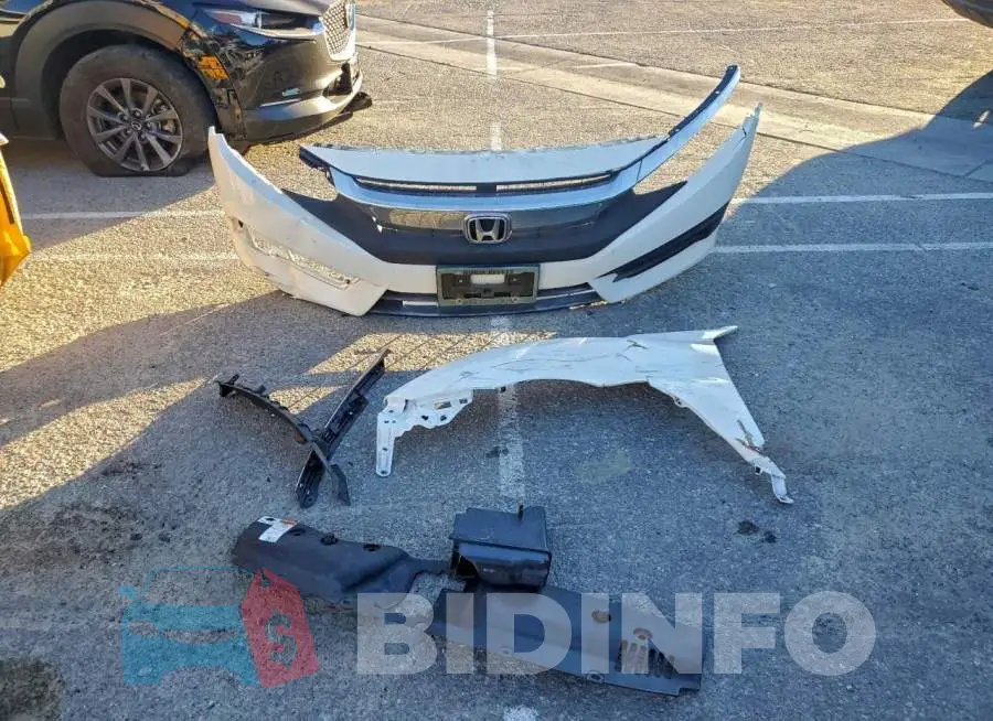 19XFC2F53HE213592 Photo# 12